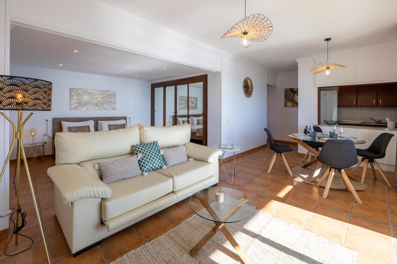 Marbella Venus Beach And Sea View Apartment Екстериор снимка